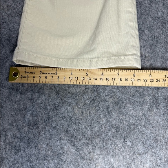 Lauren Ralph Lauren Cream Size 10 Jeans Never Worn - Picture 12 of 16